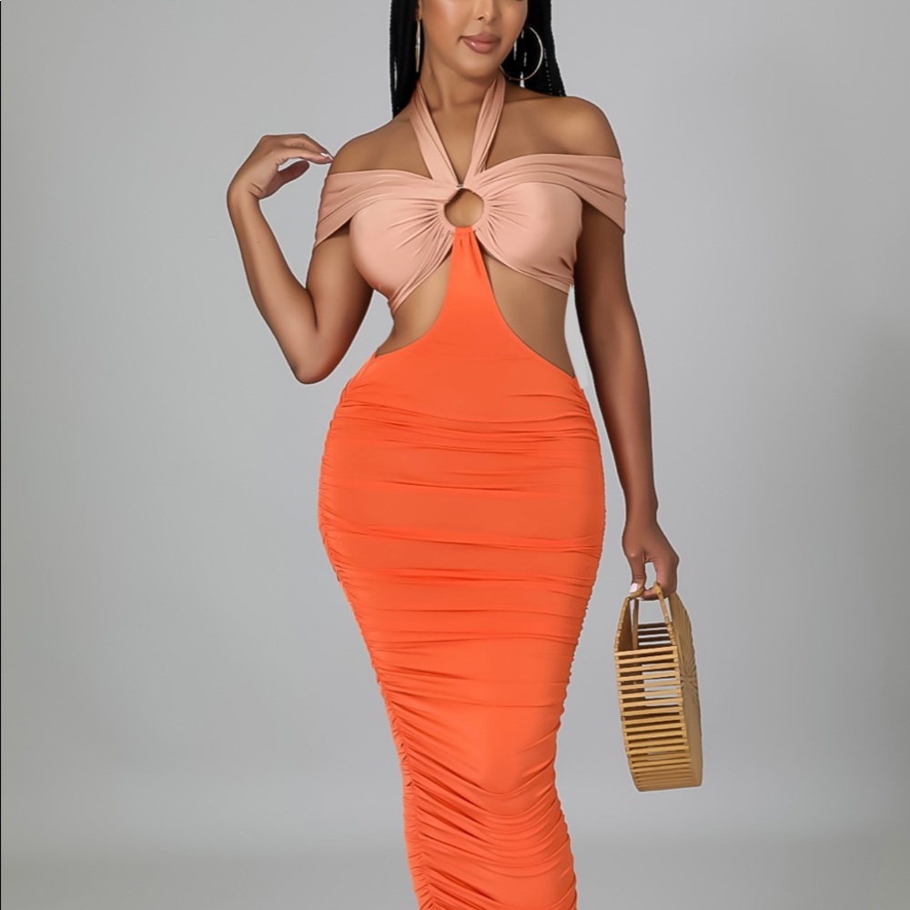 Stunner Midi Dress